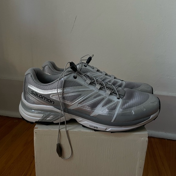 Salomon size 9M 10W - Picture 2 of 7